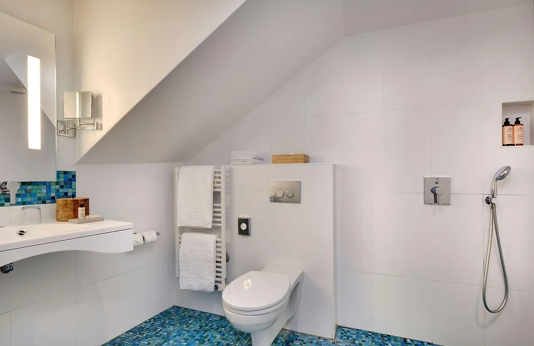 Serotel Suites Opera-1