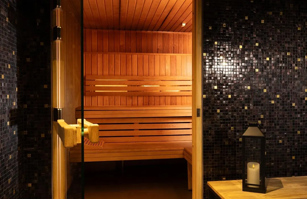 Le Tsuba Hotel-1