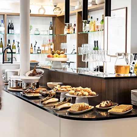 Best Western Premier The Blake Paris Gare Saint Lazare-2