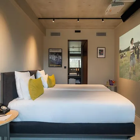 Mk2 Hotel Paradiso Nation-3